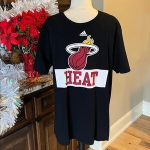 Miami Heat Adidas The Go To Tee Black Short Sleeve Shirt Mens L